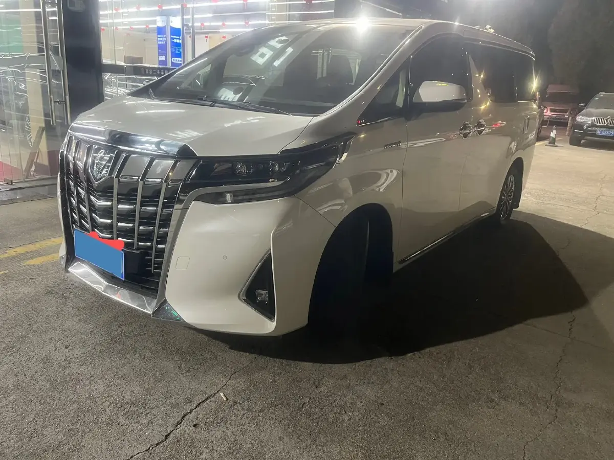 2020 Toyota Alphard 2.5L 117HP L4 E-CVT Hybrid