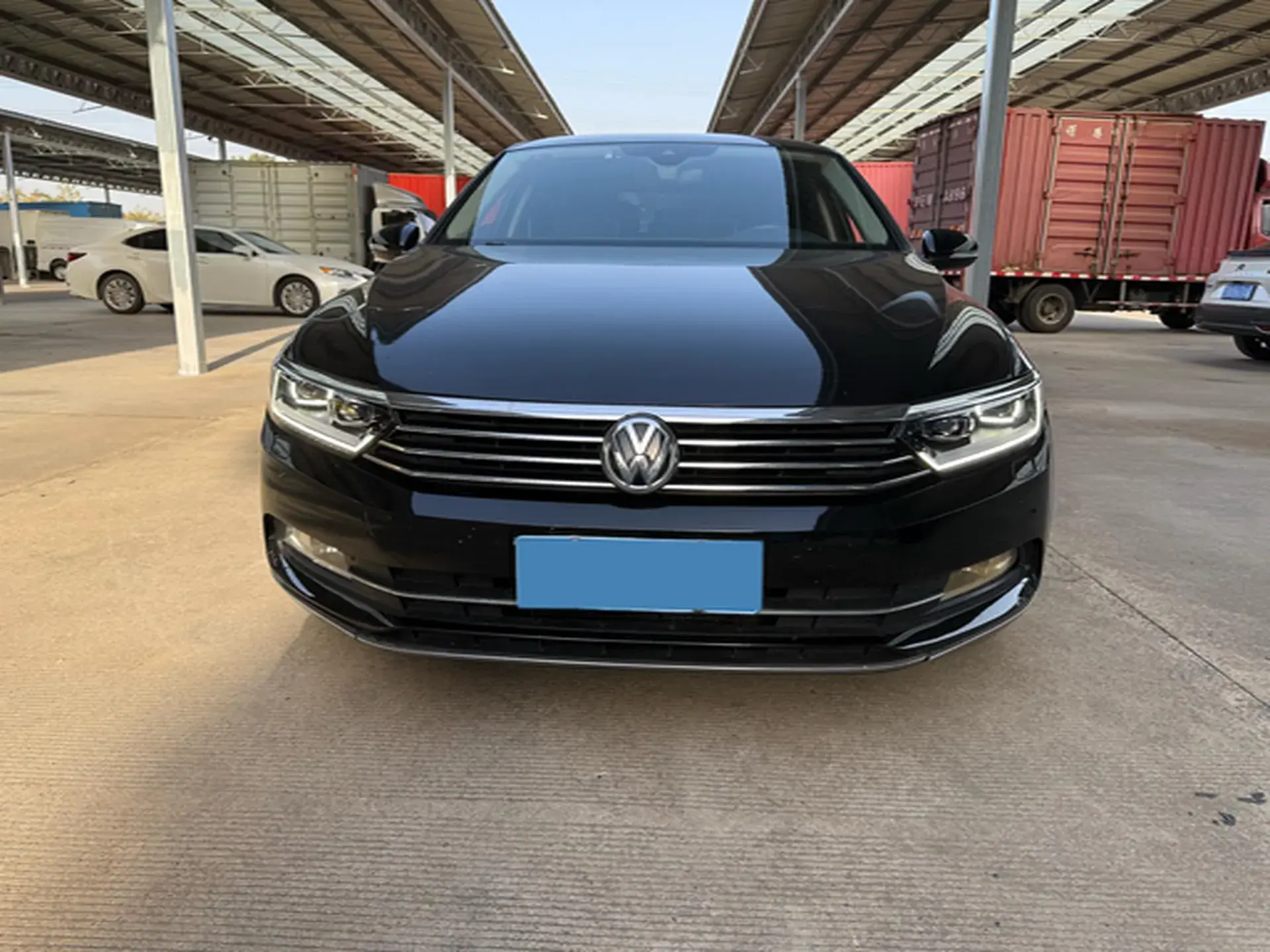 2019 VOLKSWAGEN MAGOTAN thumbnail 2