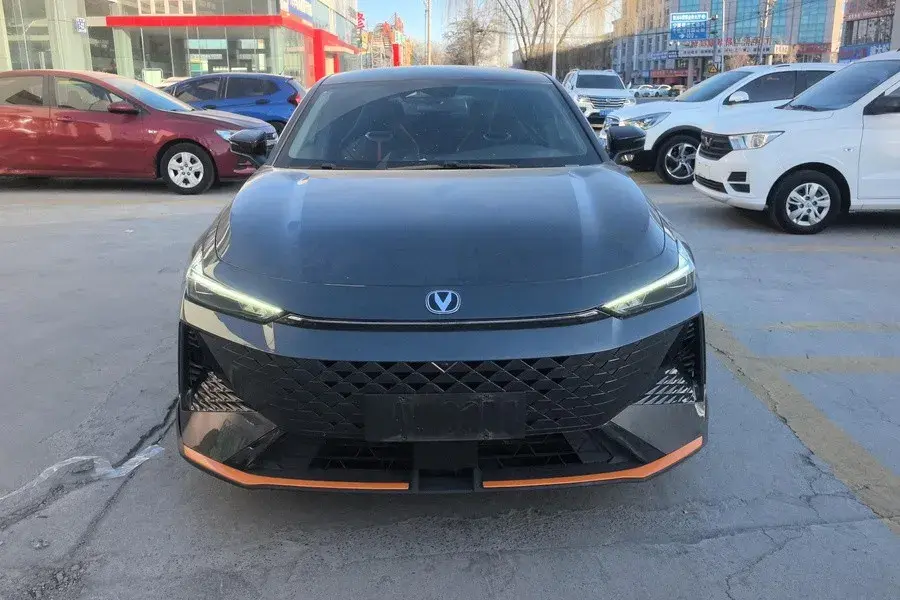 2024 CHANGAN UNI-V thumbnail 3