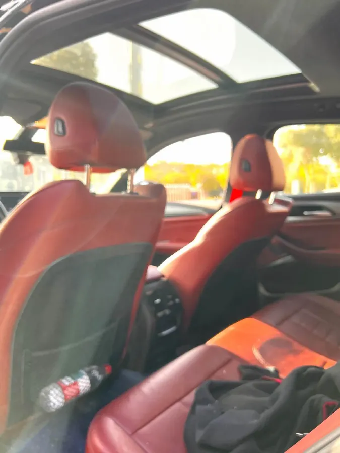 2020 BMW X4 2.0T 184HP L4 8AT,autocango,china used car exporter,china ev exporter,chinese used car exporter,chinese used ev exporter