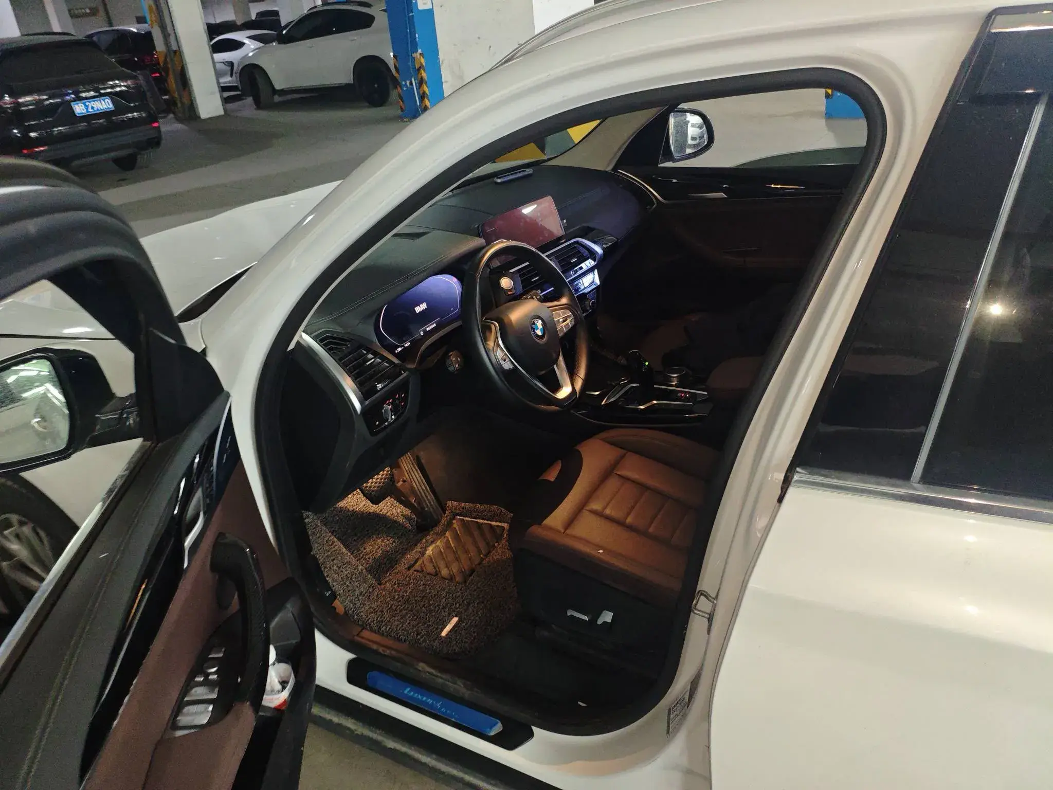 2020 BMW X3 thumbnail 3