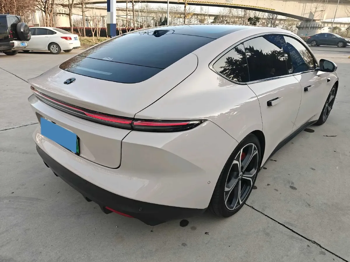 2024 NIO ET5 BEV 75KWH,autocango,china used car exporter,china ev exporter,chinese used car exporter,chinese used ev exporter