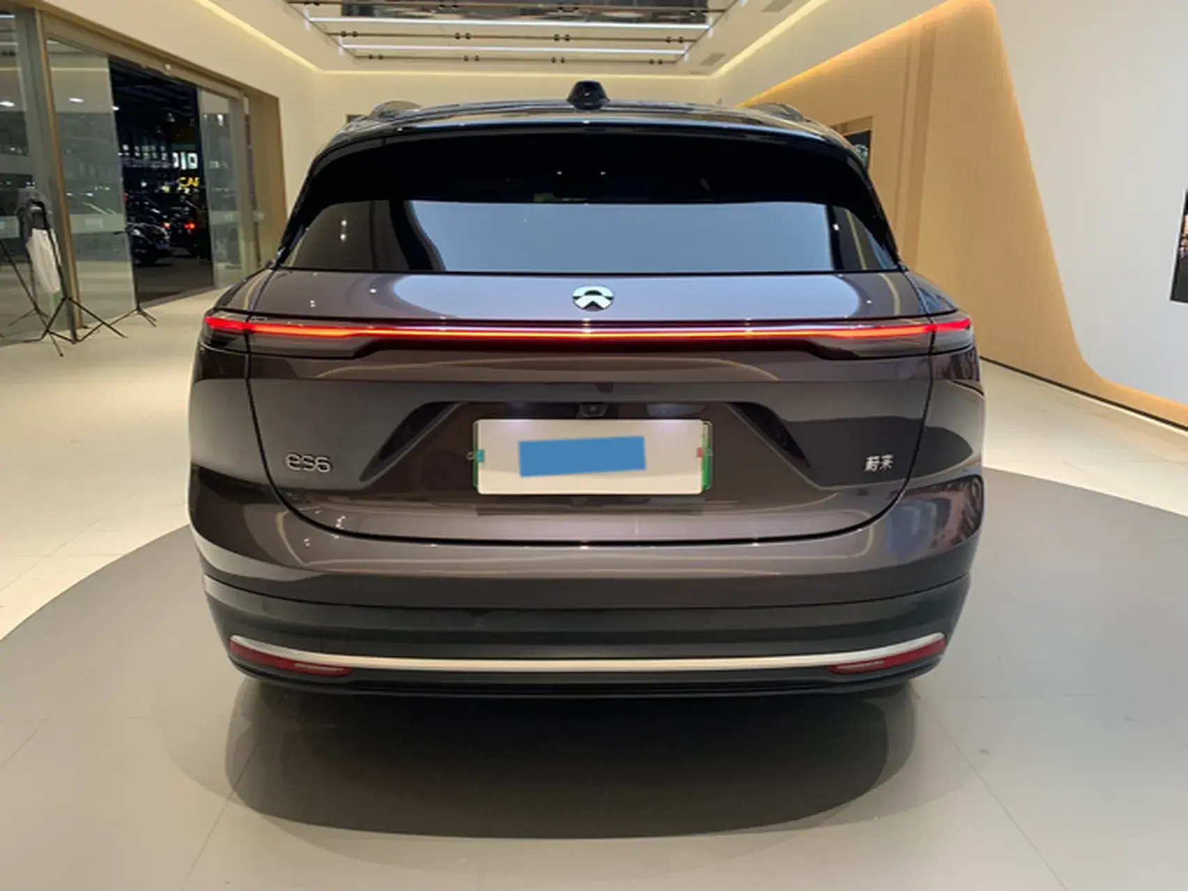 2024 NIO ES6 thumbnail 4