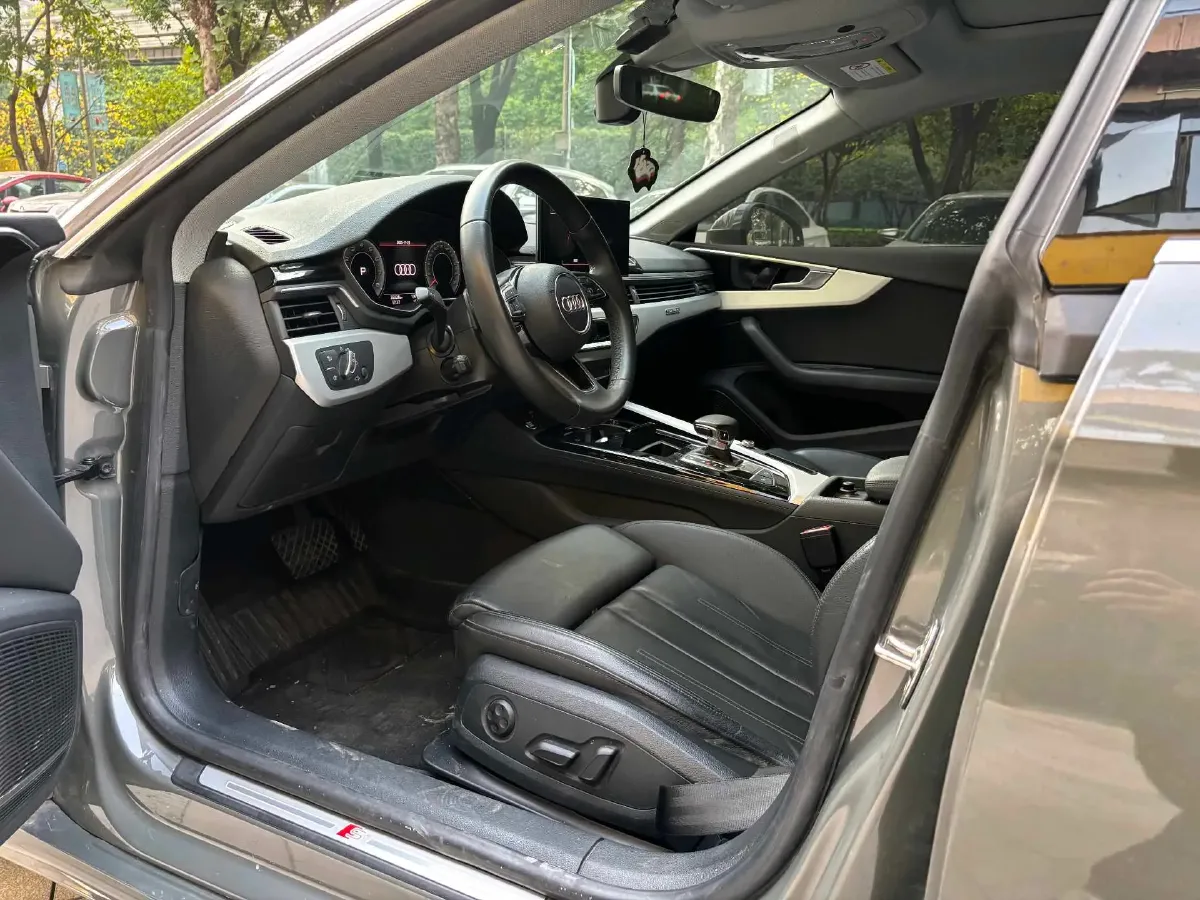 2023 Audi A5 2.0T 204HP L4 7DCT,autocango,china used car exporter,china ev exporter,chinese used car exporter,chinese used ev exporter