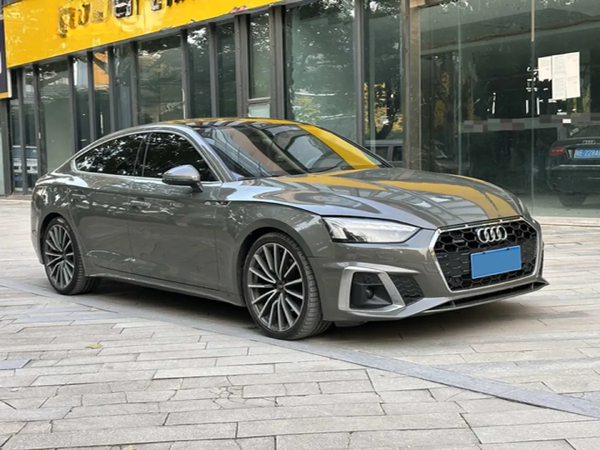 2023 Audi A5 2.0T 204HP L4 7DCT,autocango,china used car exporter,china ev exporter,chinese used car exporter,chinese used ev exporter