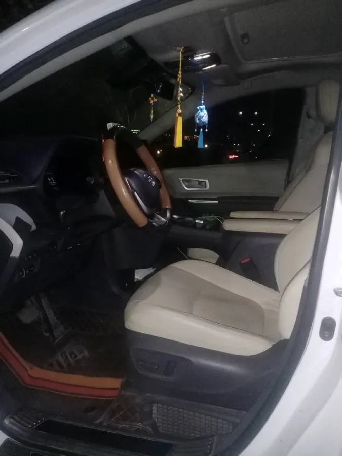 2021 Toyota Sienna 2.5L 192HP L4 E-CVT Hybrid,autocango,china used car exporter,china ev exporter,chinese used car exporter,chinese used ev exporter