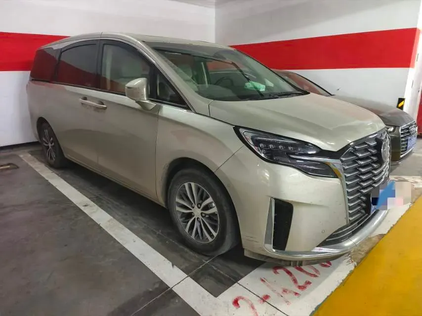 2023 Buick GL8 2.0T 237HP L4 9AT,autocango,china used car exporter,china ev exporter,chinese used car exporter,chinese used ev exporter