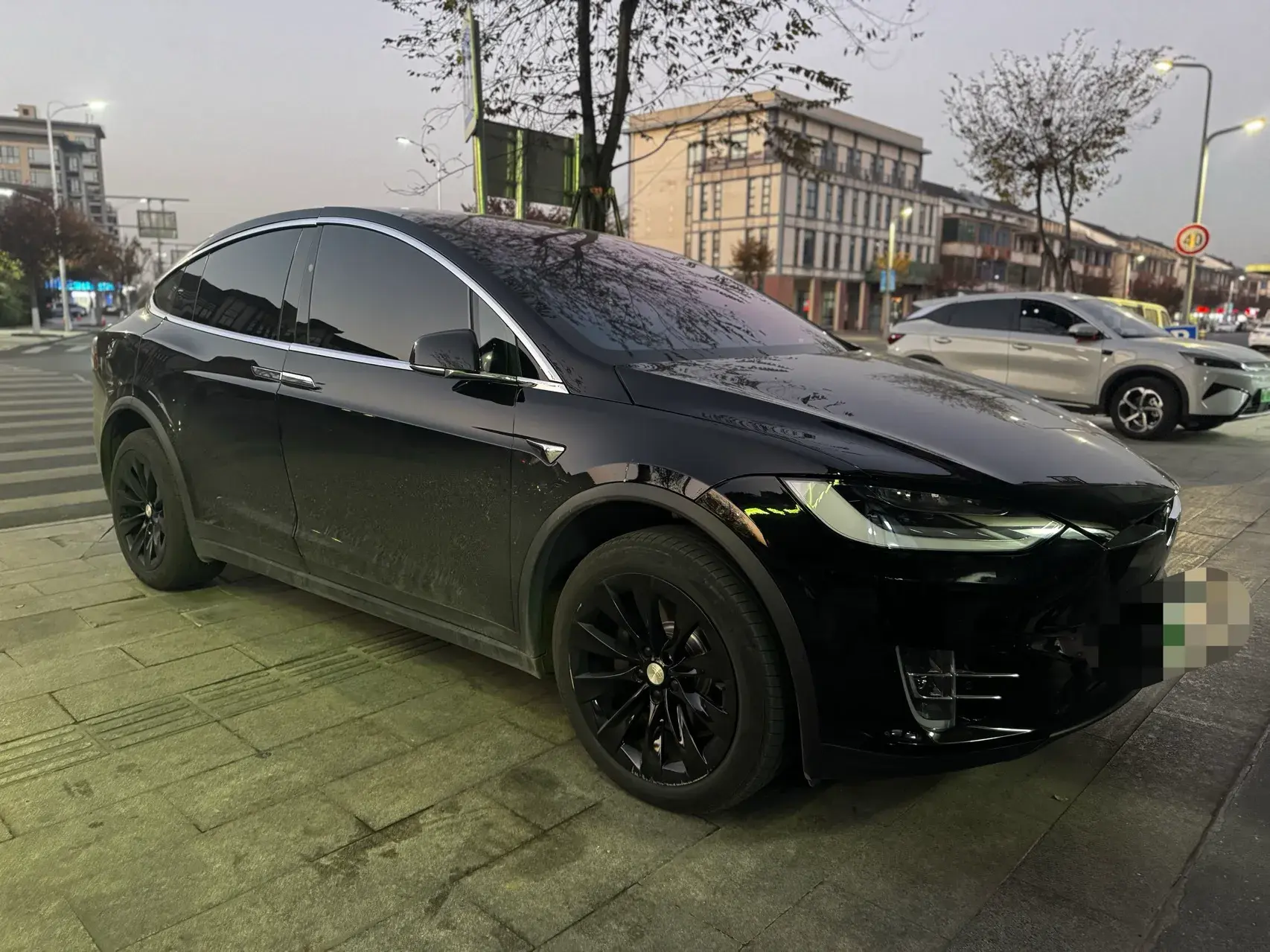 2019 TESLA MODEL thumbnail 3