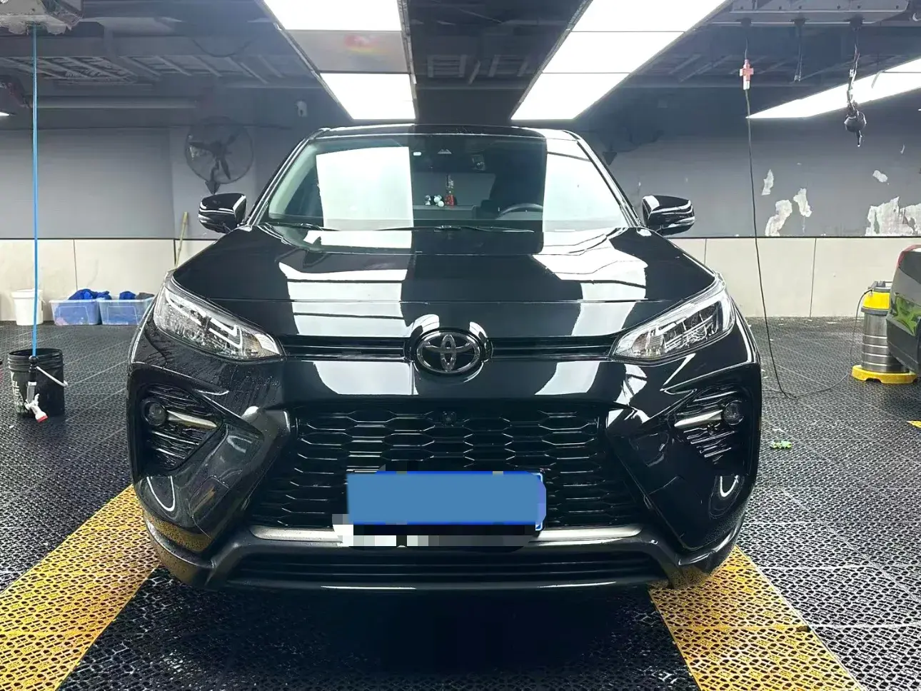 2022 TOYOTA WILDLANDER thumbnail 3