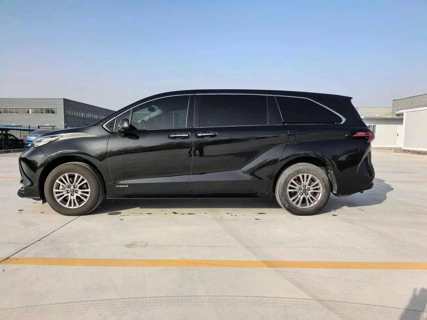 2021 TOYOTA SIENNA thumbnail 4