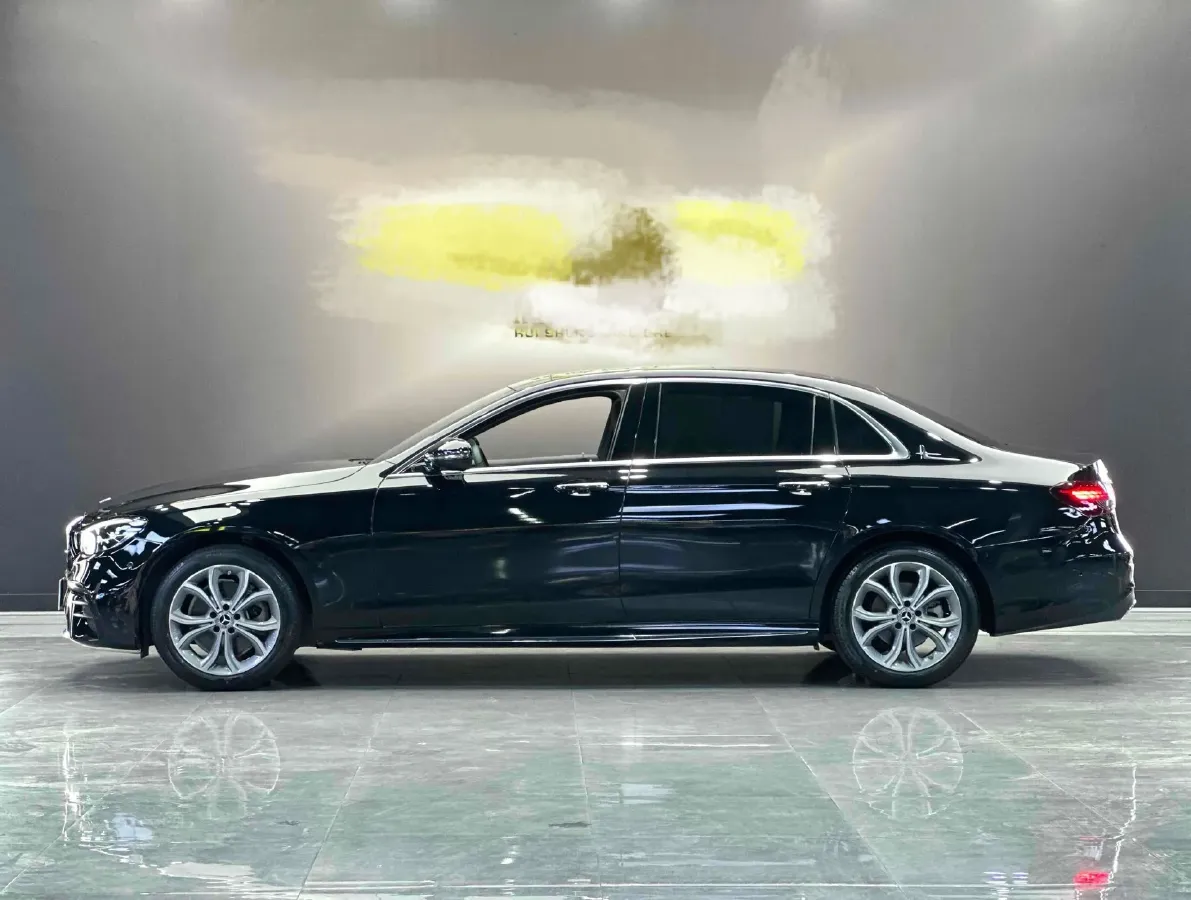 2021 Mercedes-Benz E Class 2.0T 258HP L4 9AT,autocango,china used car exporter,china ev exporter,chinese used car exporter,chinese used ev exporter