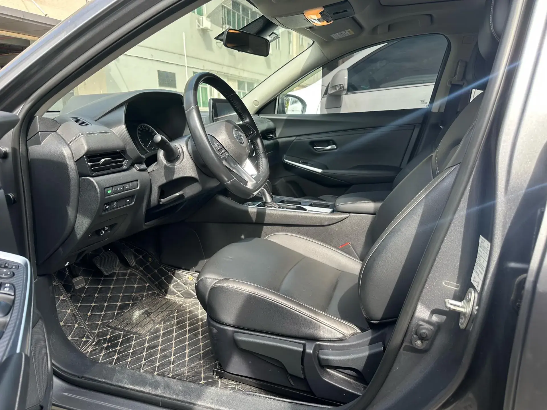 2020 NISSAN SYLPHY thumbnail 2