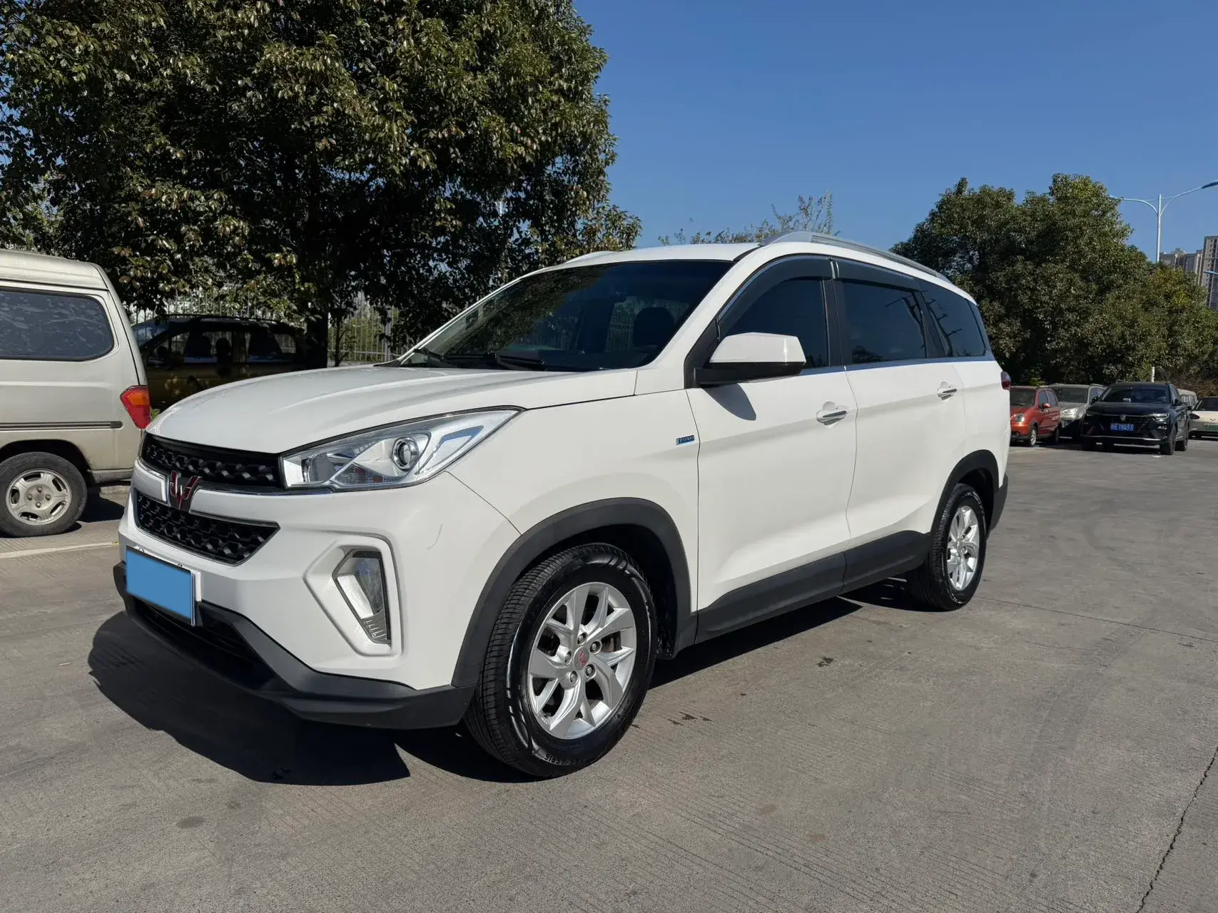 2018 WULING HONGGUANG view 1