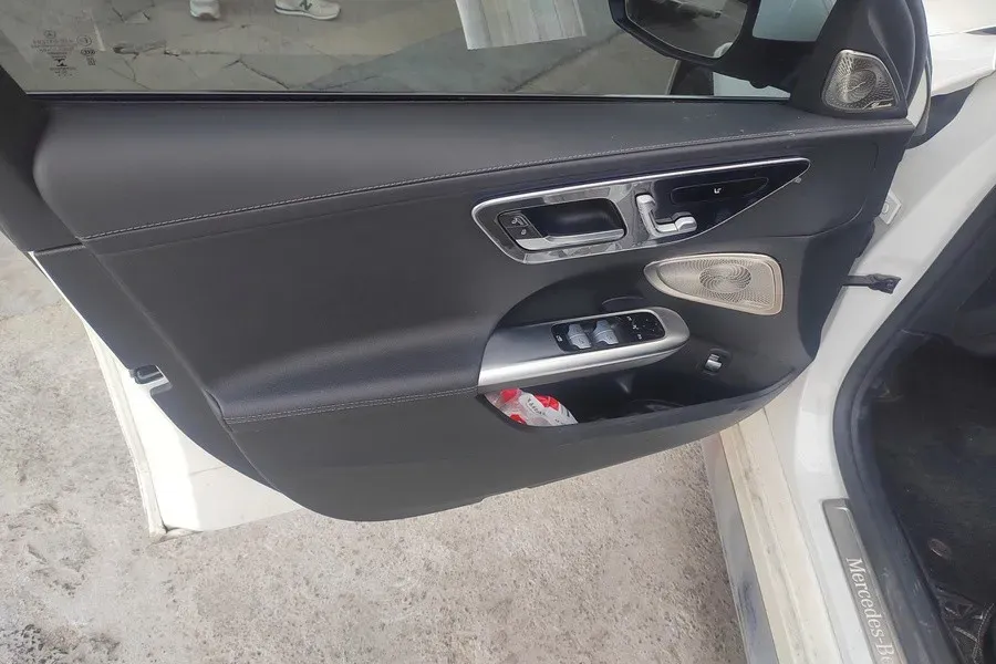 2023 Mercedes-Benz C Class 1.5T 204HP L4 9AT,autocango,china used car exporter,china ev exporter,chinese used car exporter,chinese used ev exporter