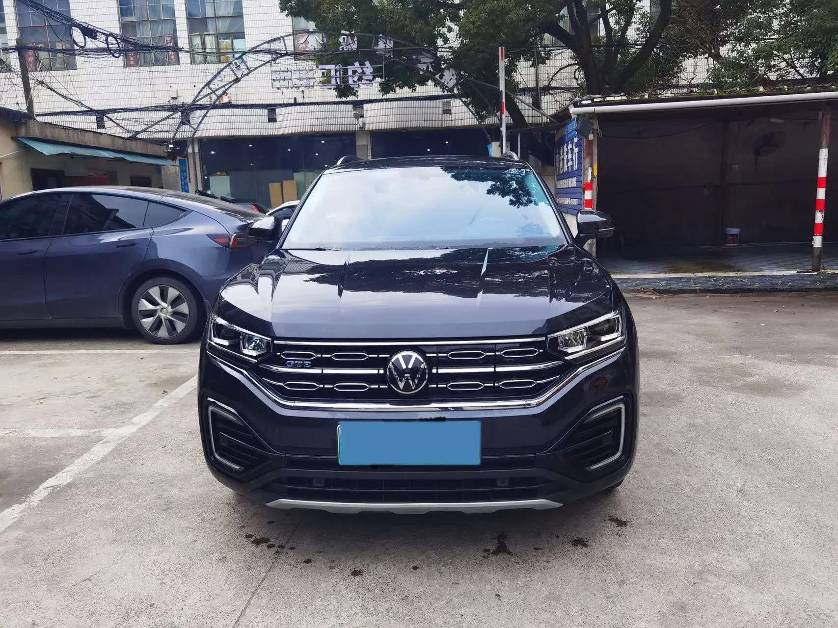 2020 VOLKSWAGEN TAYRON thumbnail 2