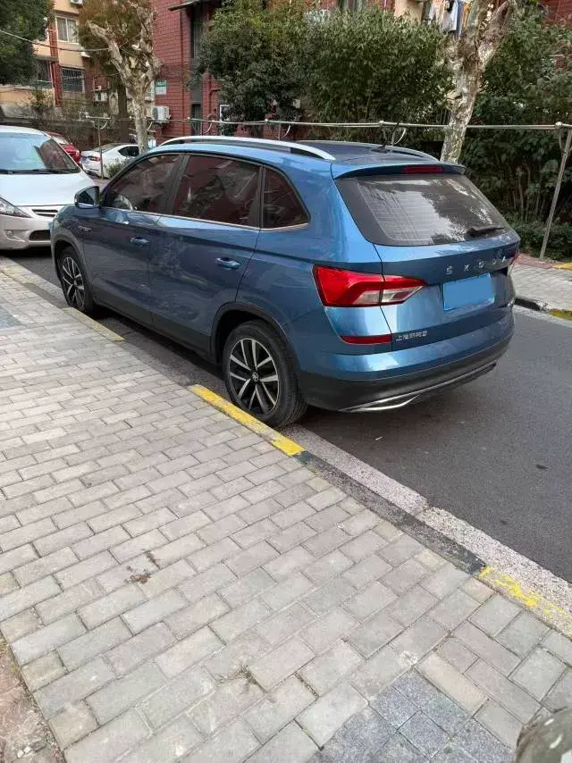 2021 SKODA KAMIQ thumbnail 2