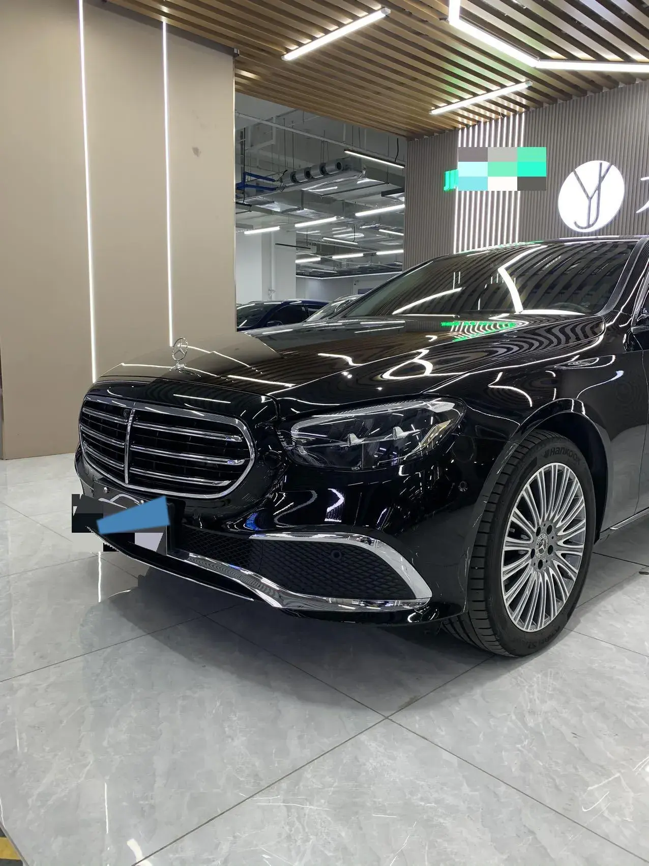 2021 MERCEDES-BENZ E view 1