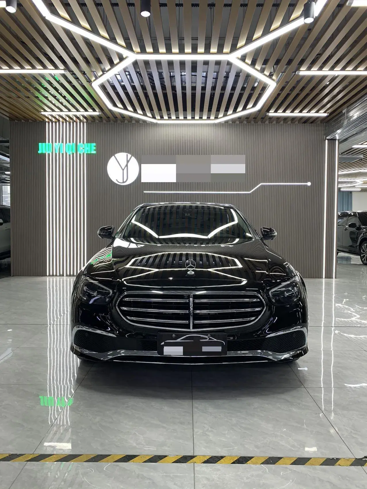 2021 MERCEDES-BENZ E thumbnail 3