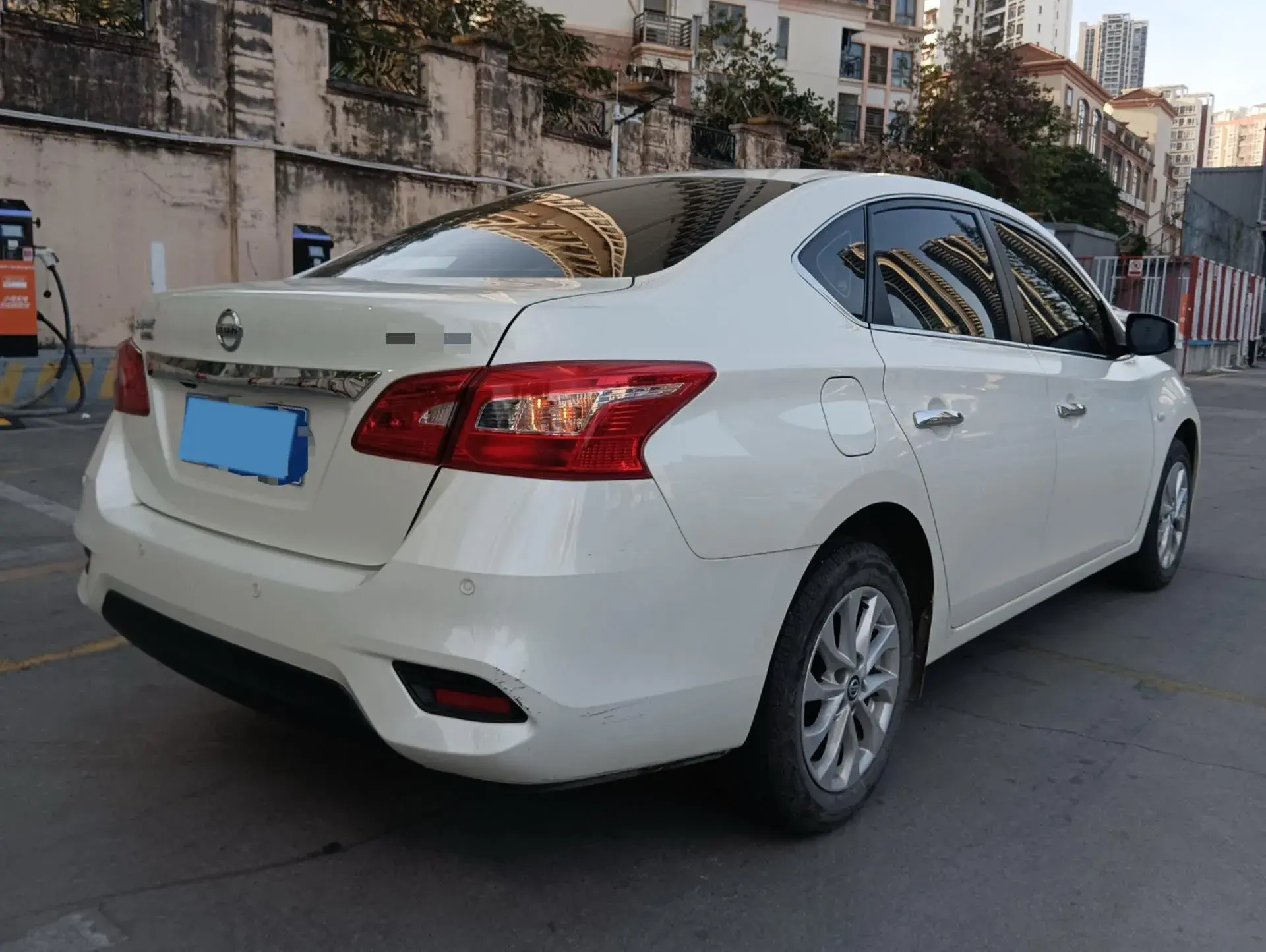2022 NISSAN SYLPHY thumbnail 3