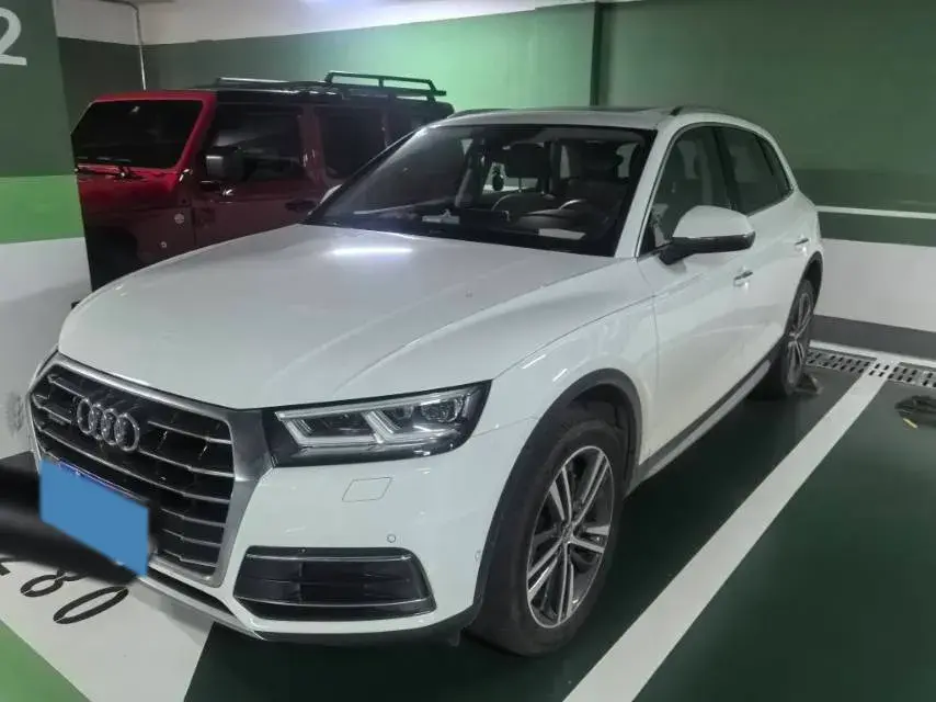 2020 Audi Q5L 2.0T 252HP L4 7DCT