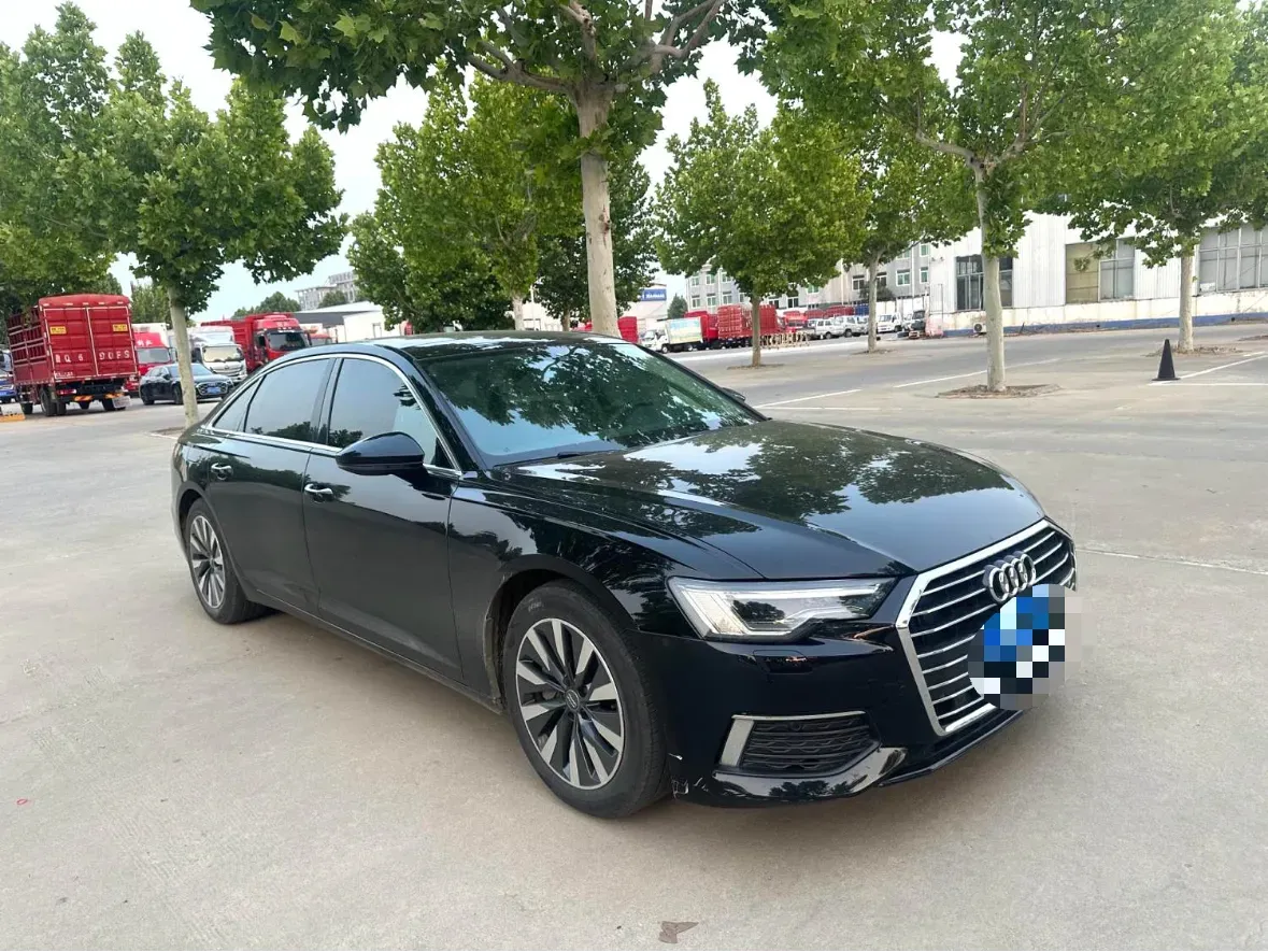 2021 Audi A6L 2.0T 224HP L4 7DCT,autocango,china used car exporter,china ev exporter,chinese used car exporter,chinese used ev exporter