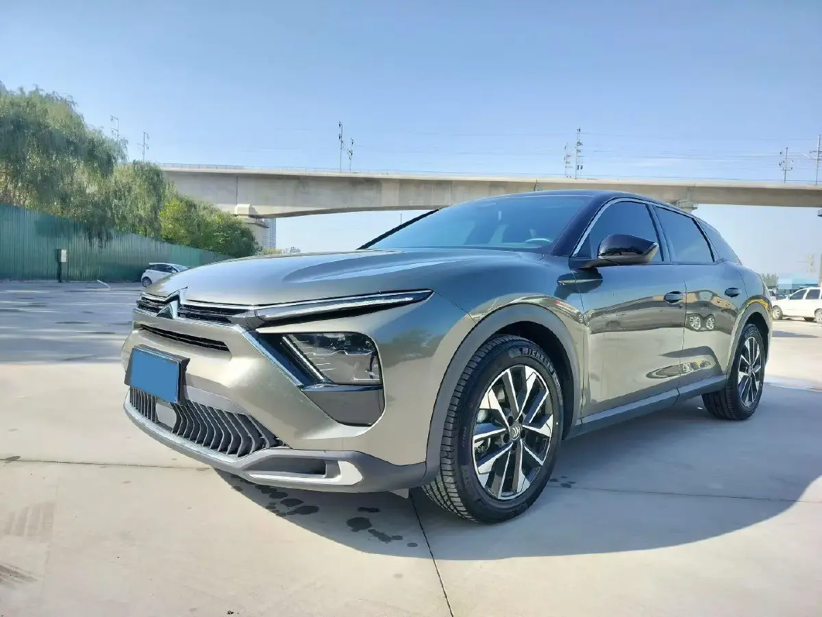 2022 Citroen C5 X 1.6T 175HP L4 8AT