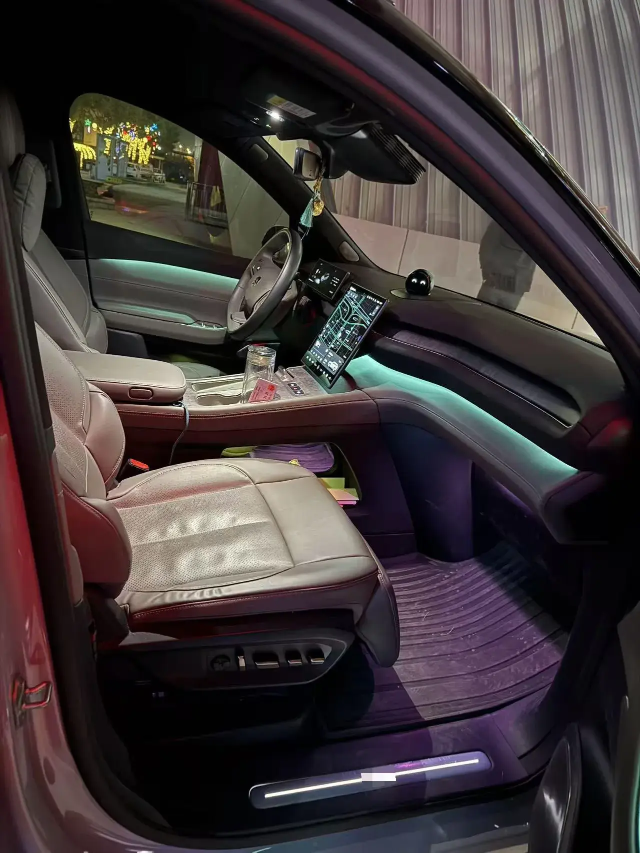 2022 NIO ES7 thumbnail 3