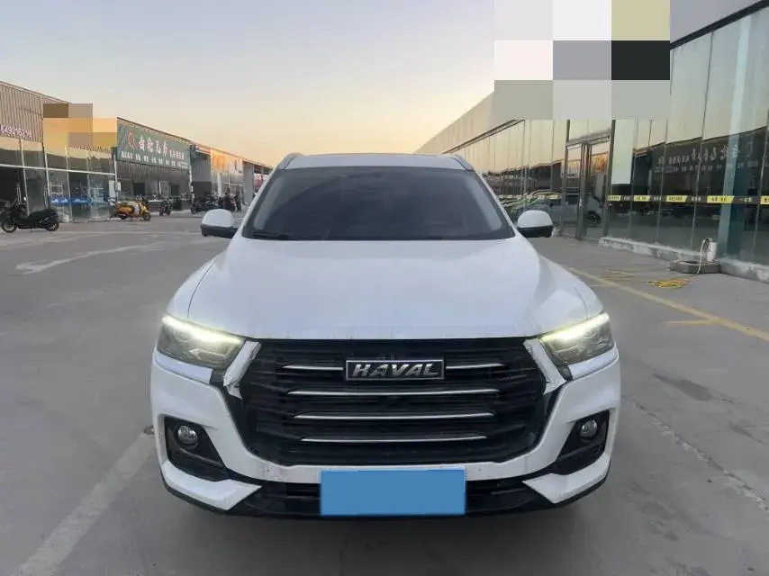 2025 HAVAL H6 thumbnail 2