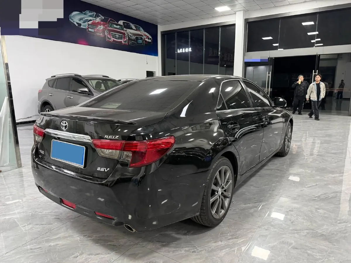 2013 Toyota Reiz 2.5L 193HP V6 6AT,autocango,china used car exporter,china ev exporter,chinese used car exporter,chinese used ev exporter