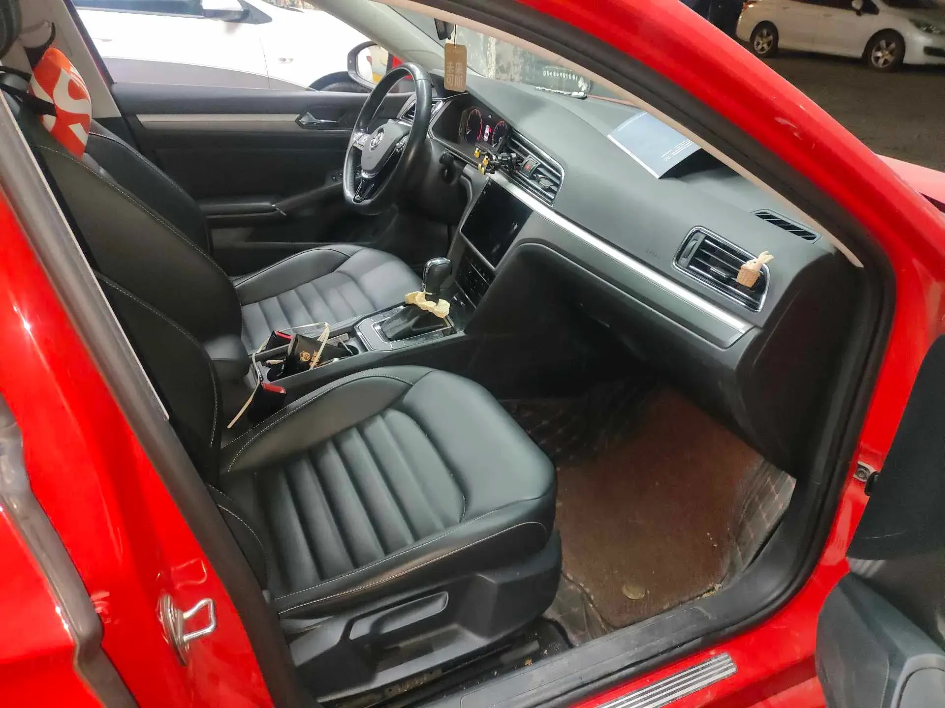 2021 VOLKSWAGEN LAMANDO thumbnail 2