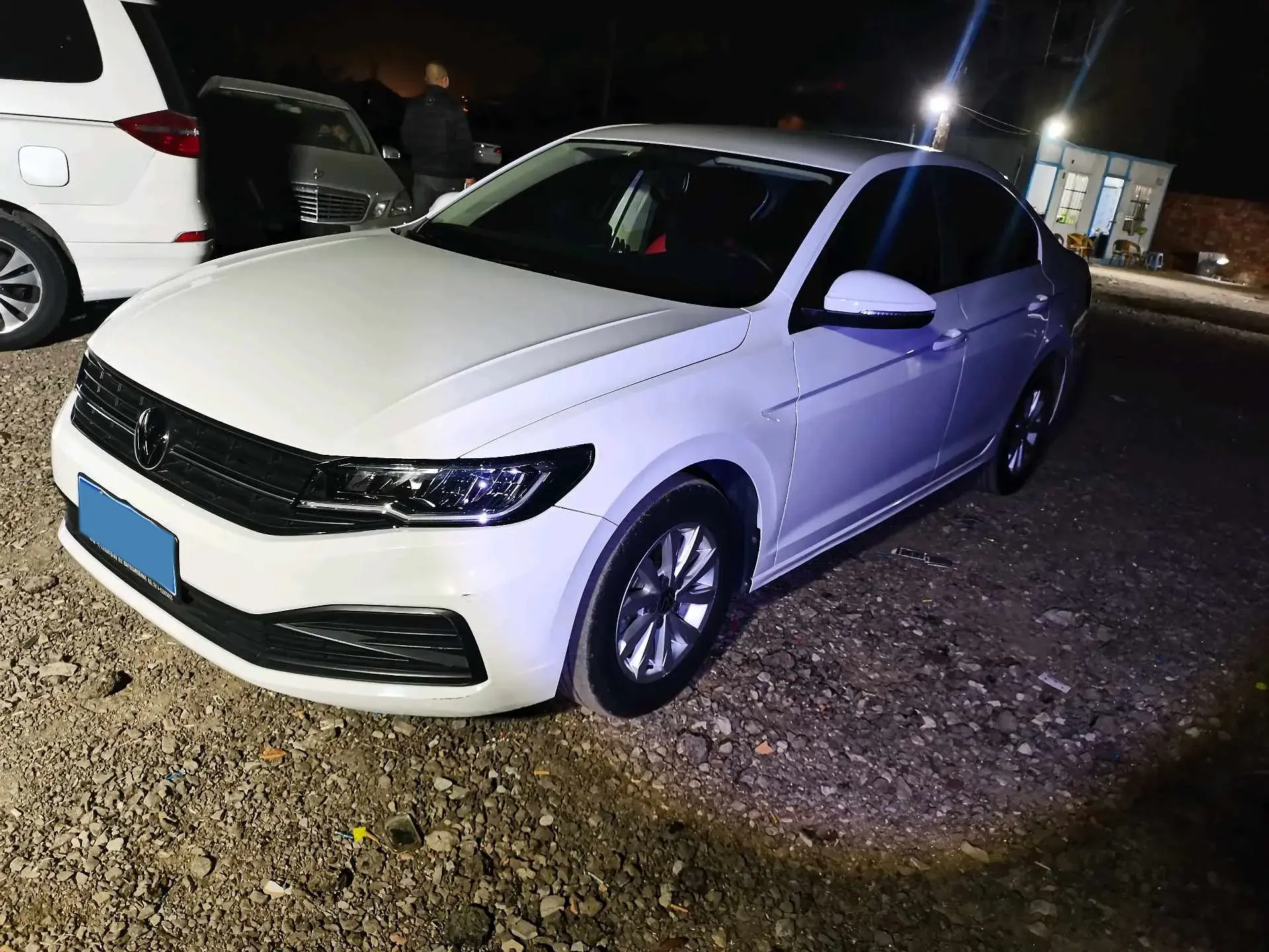 2021 VOLKSWAGEN BORA view 1