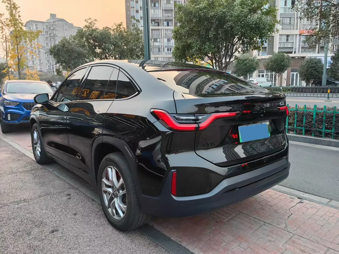 2020 NIO EC6 thumbnail 3