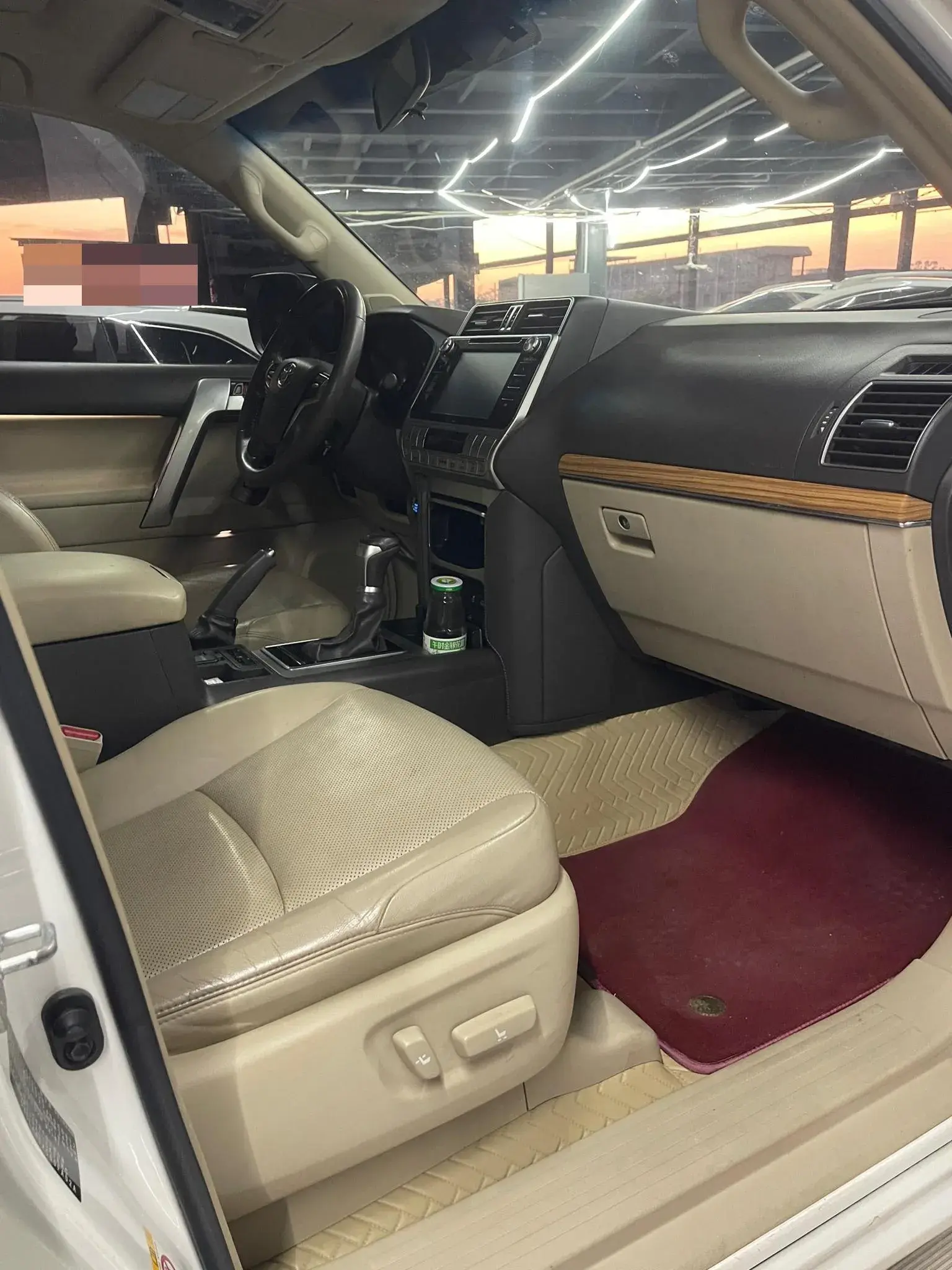 2018 TOYOTA LAND thumbnail 2