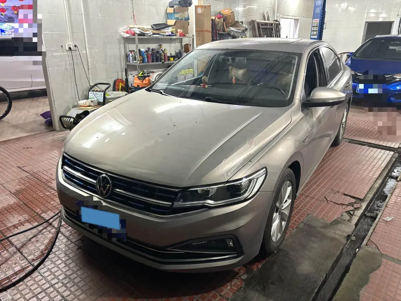 2021 VOLKSWAGEN BORA view 1