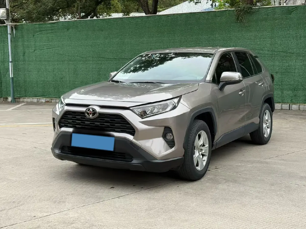 2021 Toyota RAV4 2.0L 171HP L4 CVT