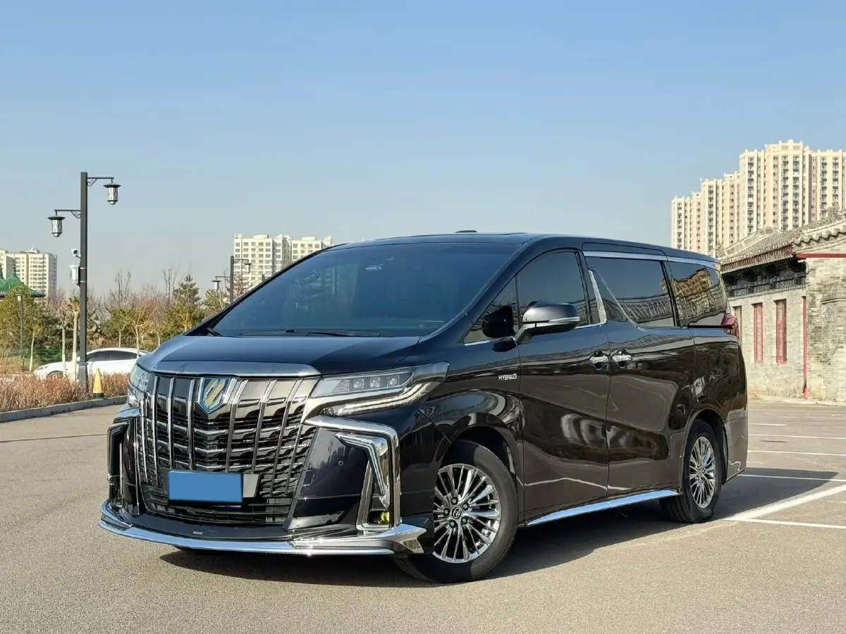 2023 Toyota Alphard 2.5L 117HP L4 E-CVT Hybrid