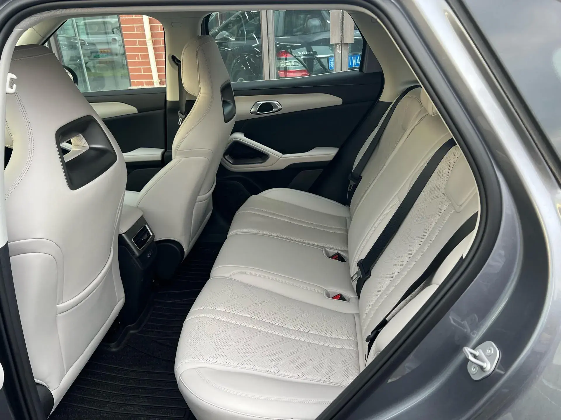 2025 BYD YUANUP thumbnail 4