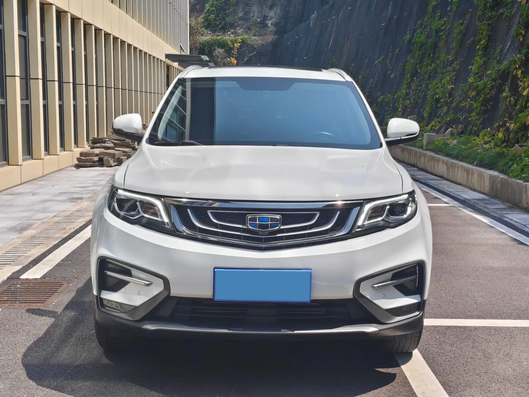 2016 GEELY AZKARRA thumbnail 2