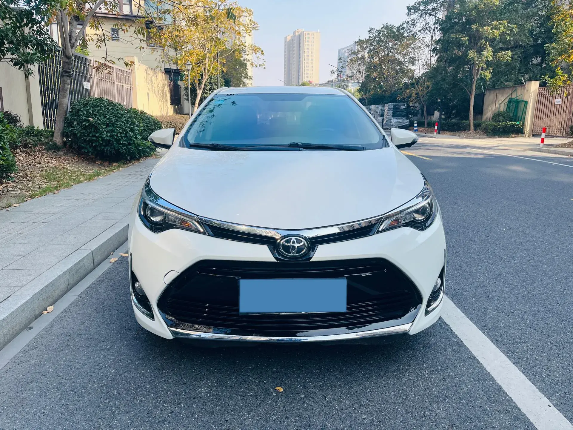 2017 TOYOTA LEVIN thumbnail 2