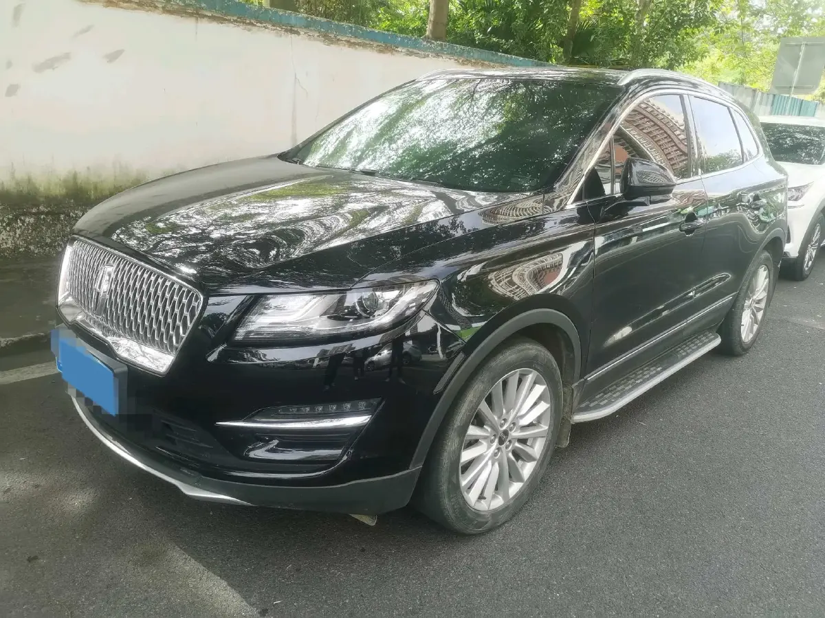 2019 Lincoln MKC 2.0T 203HP L4 6AT