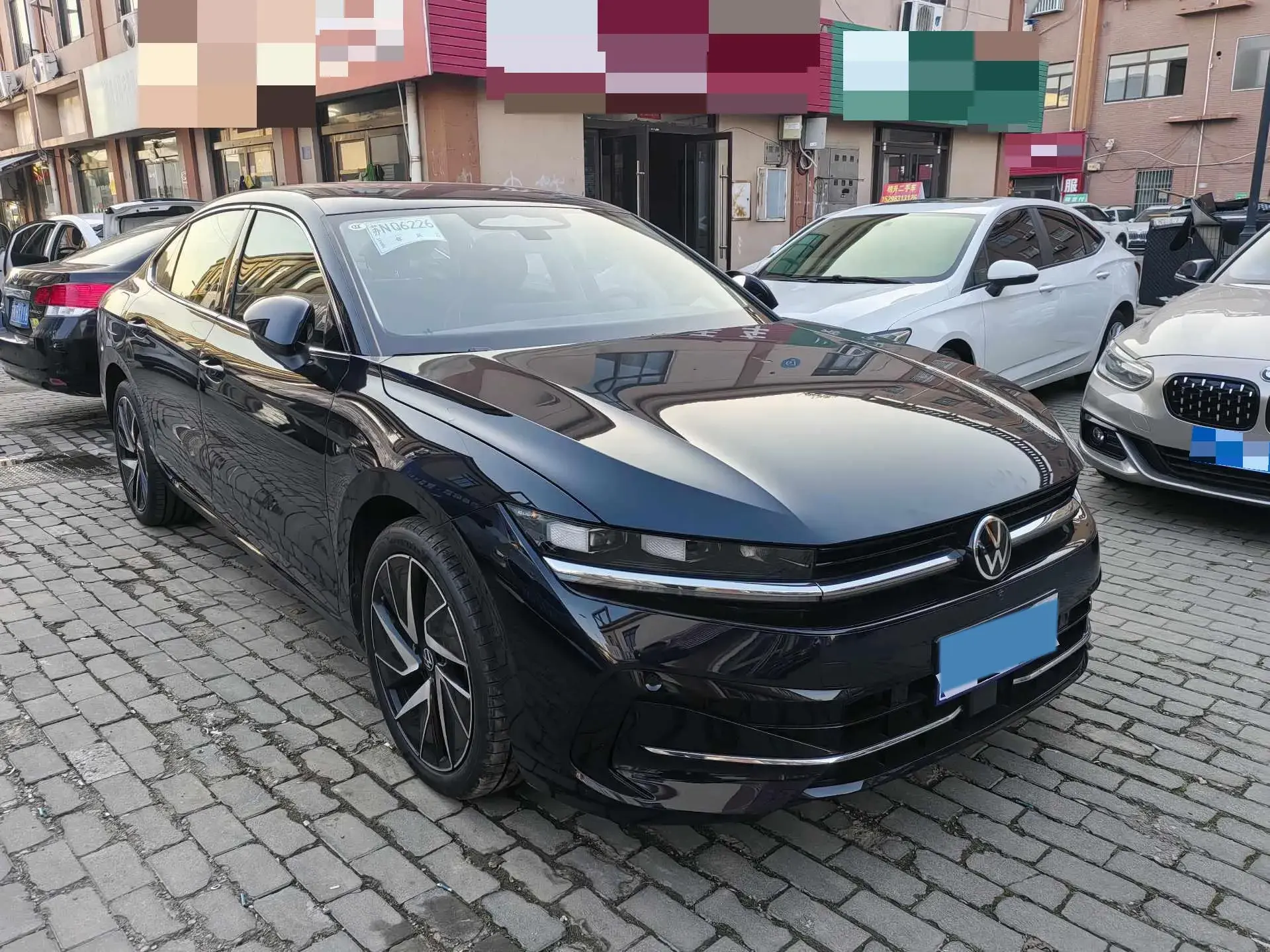 2024 VOLKSWAGEN MAGOTAN thumbnail 2