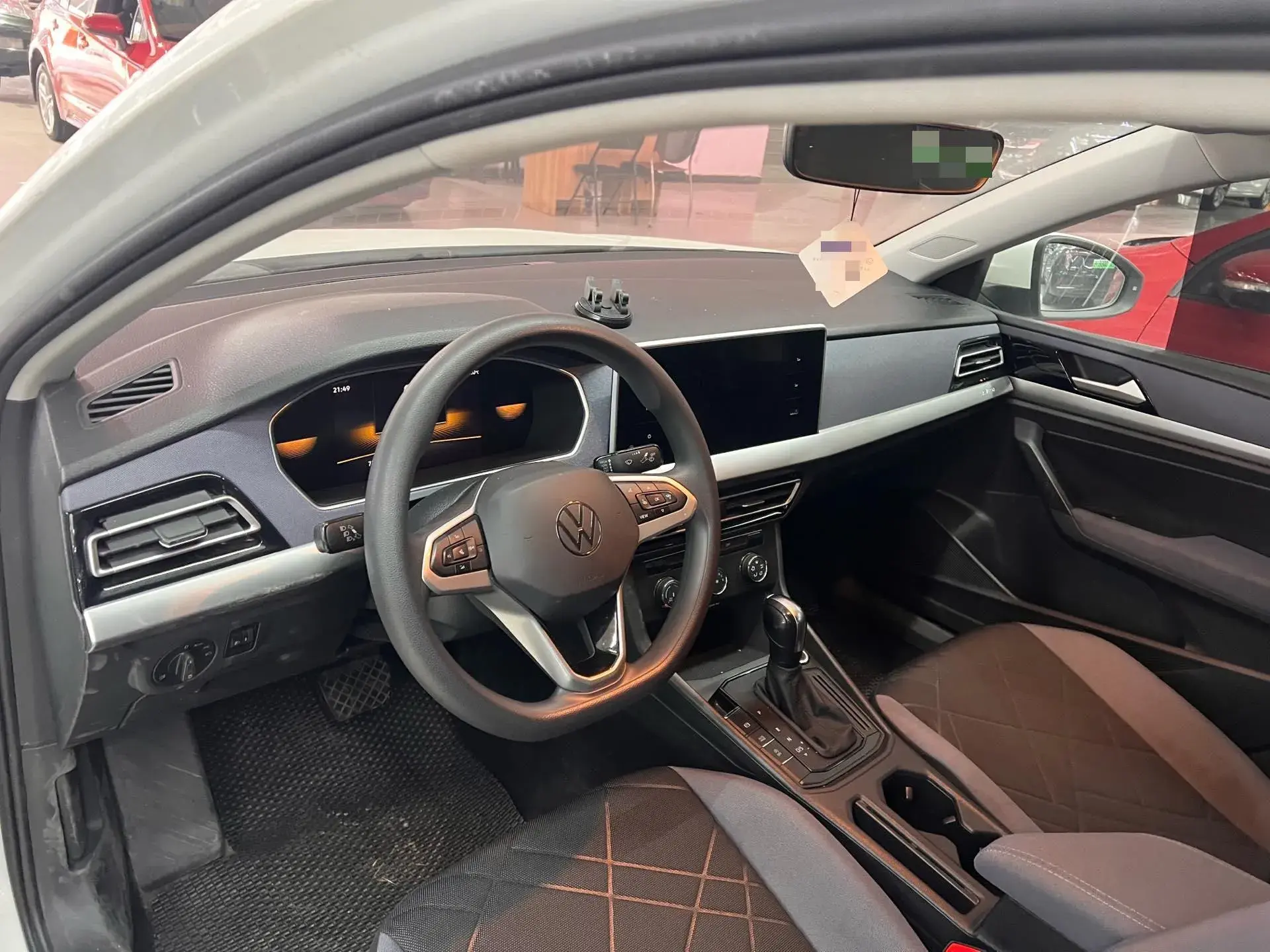 2023 VOLKSWAGEN LAVIDA thumbnail 4