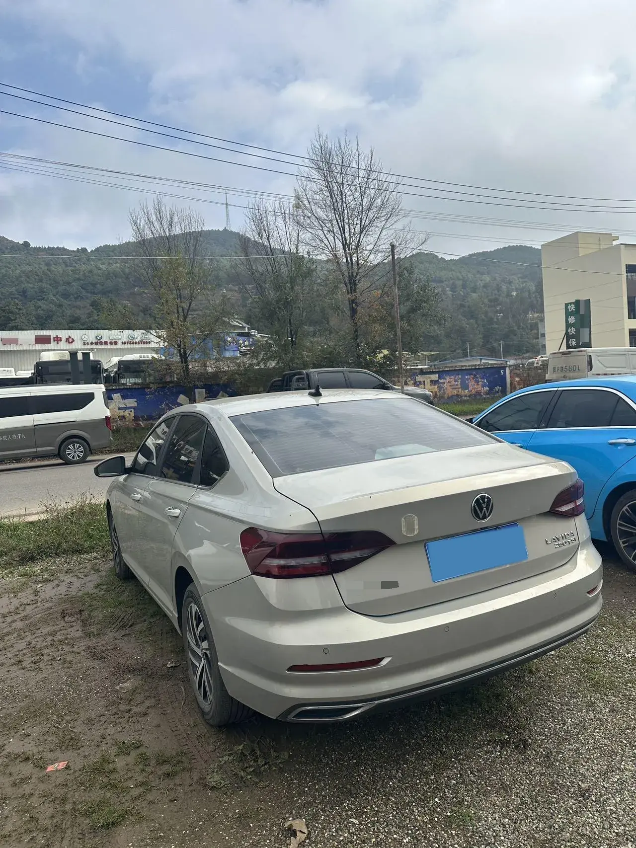 2022 VOLKSWAGEN LAVIDA thumbnail 4