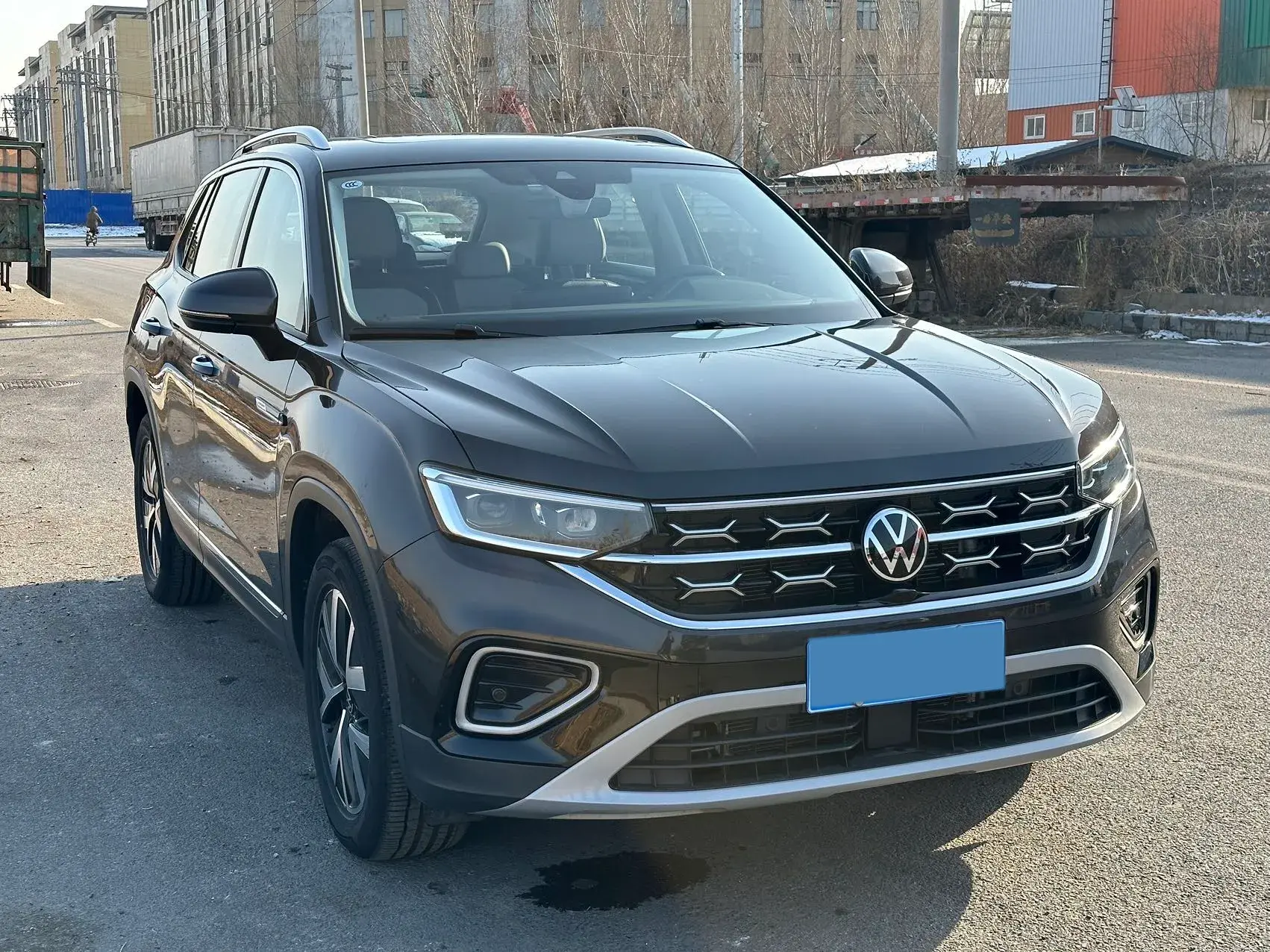 2023 VOLKSWAGEN TAYRON thumbnail 2