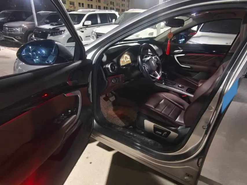 2017 Zotye T700 2.0T 190HP L4 8AT,autocango,china used car exporter,china ev exporter,chinese used car exporter,chinese used ev exporter