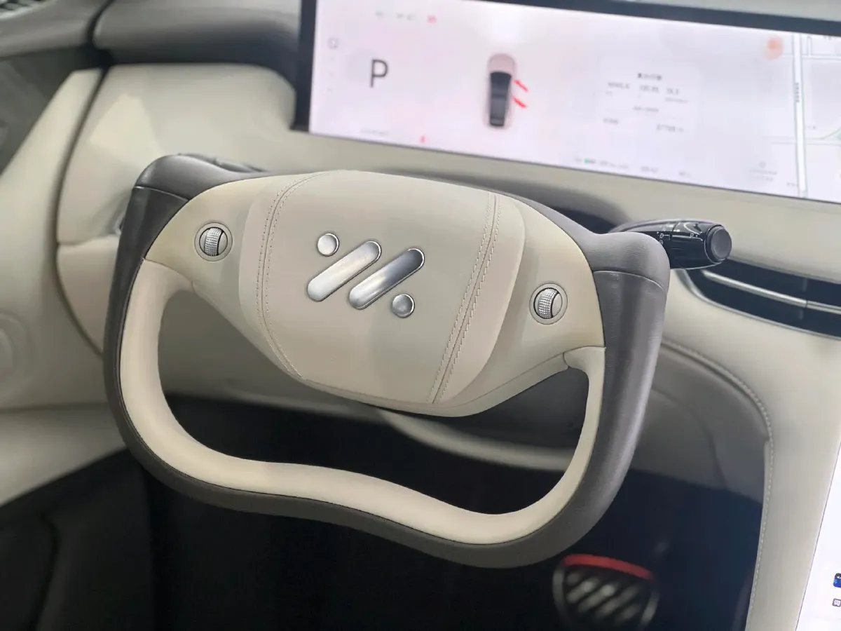 2023 IM LS7 BEV 100KWH,autocango,china used car exporter,china ev exporter,chinese used car exporter,chinese used ev exporter