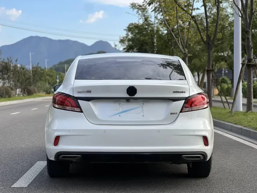 2018 MG MG6 1.5T 169HP L4 7DCT,autocango,china used car exporter,china ev exporter,chinese used car exporter,chinese used ev exporter