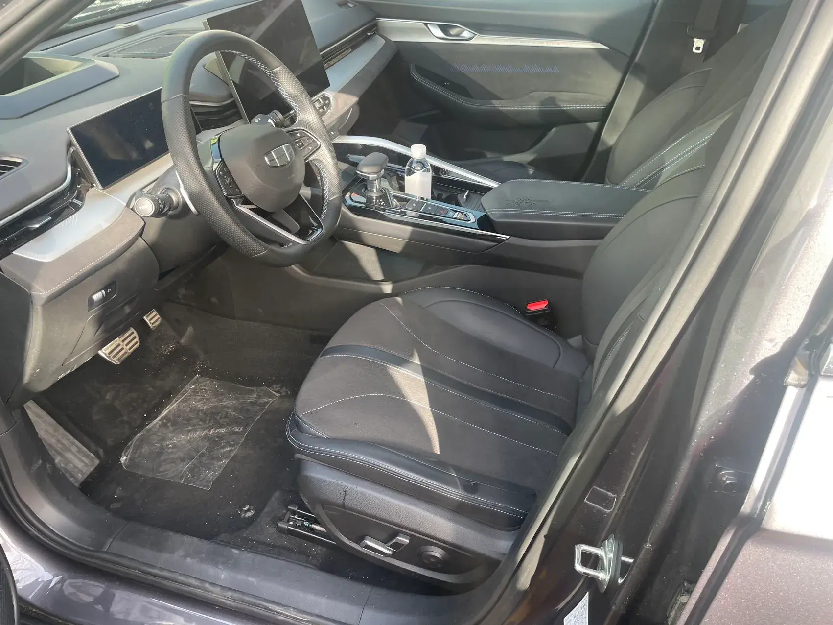 2025 GEELY PREFACE thumbnail 3