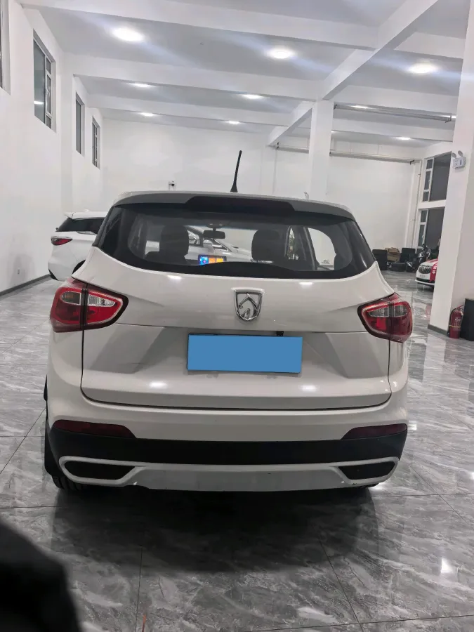 2017 BaoJun 510 1.5L 112HP L4 6MT,autocango,china used car exporter,china ev exporter,chinese used car exporter,chinese used ev exporter