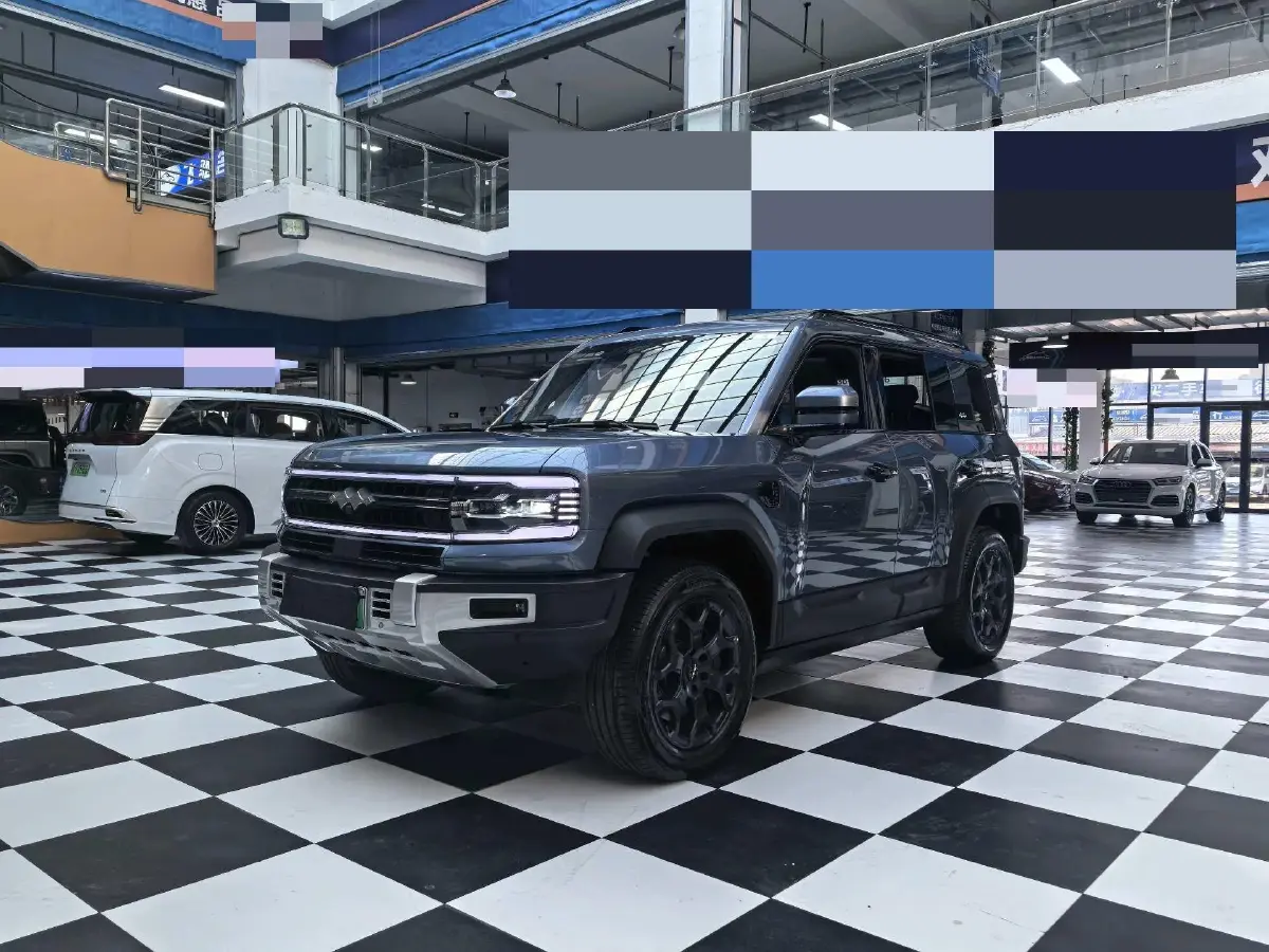 2023 FangChengBao Bao 5 1.5T 194HP L4 E-CVT PHEV 31.8KWH